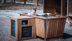 Cold Therapy in Maudis Cold Bath