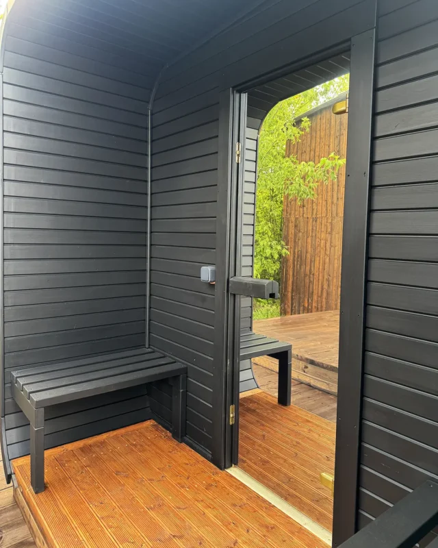 3M CUBE thermowood outdoor sauna with mirrored window