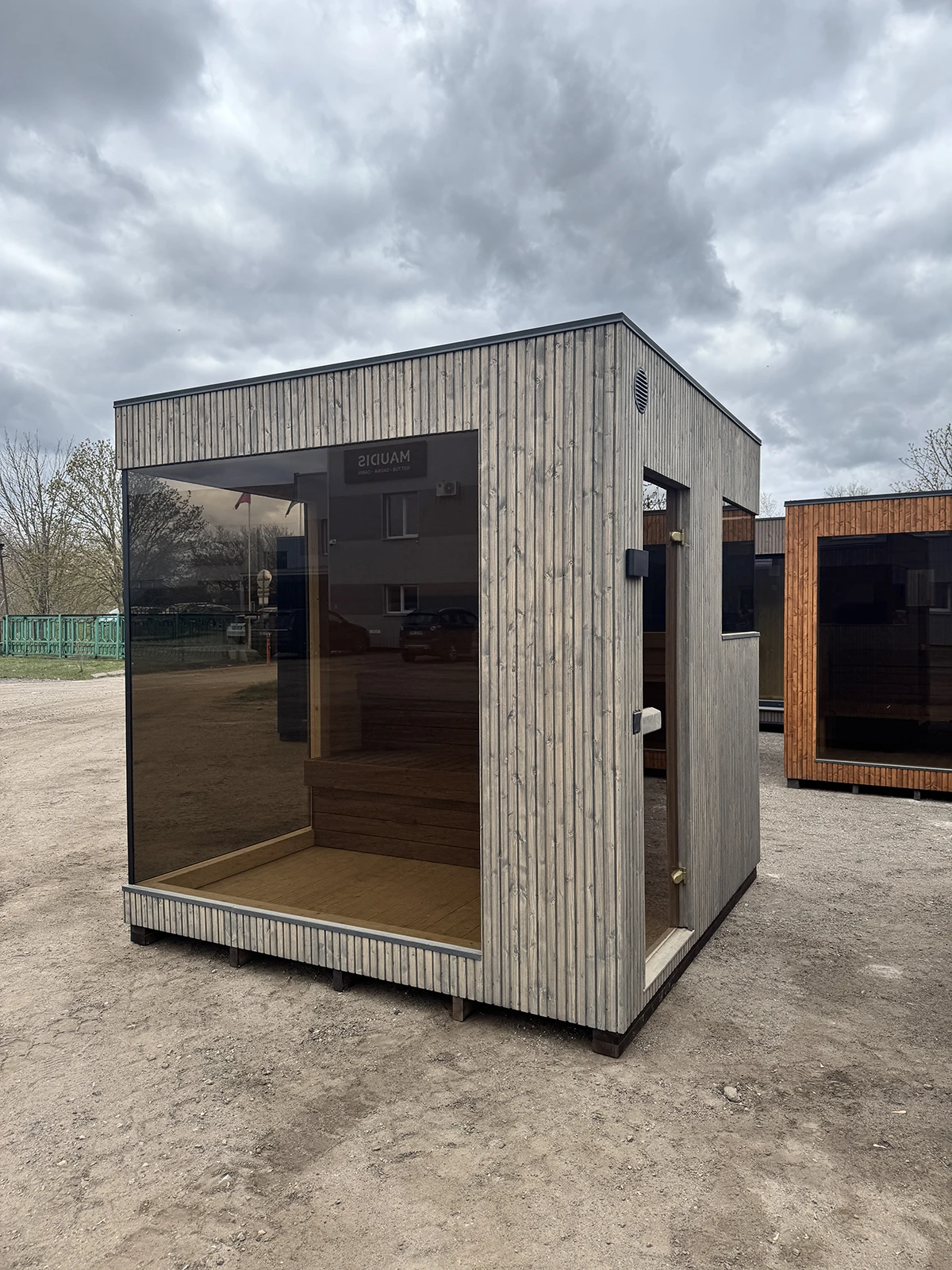 TAVO Panoramic Sauna with L-Glass - Image 2